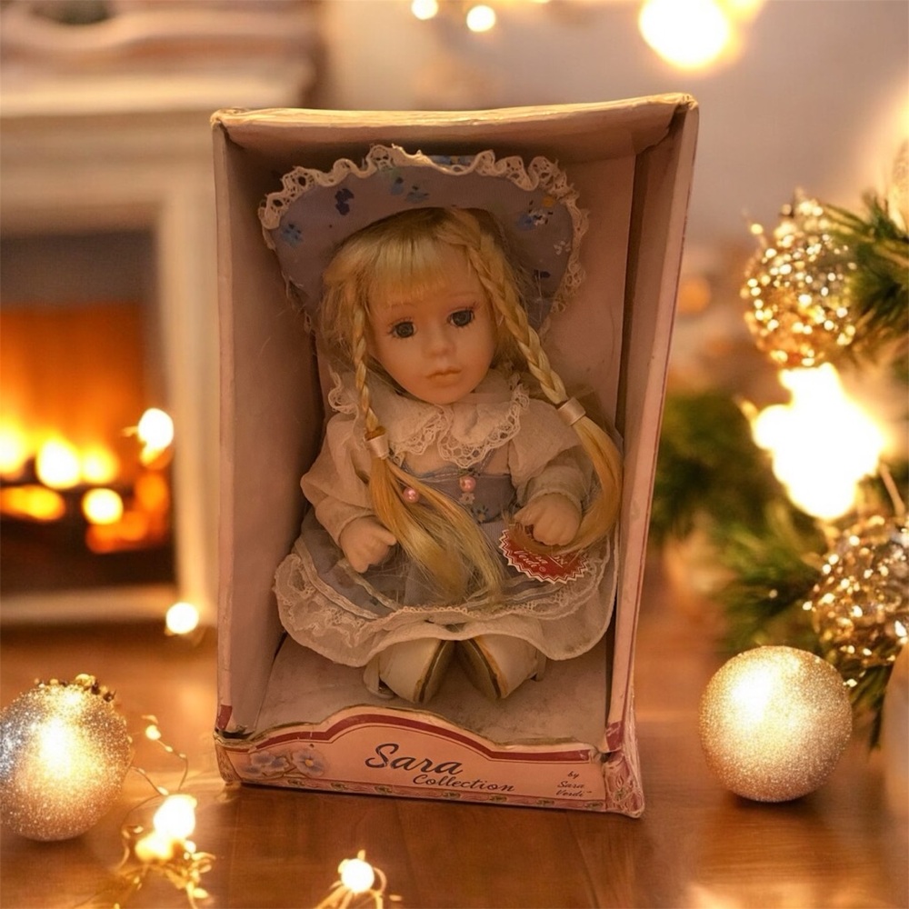 Vintage 2006 | Limited Edition Sara Collection Doll